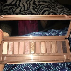 Naked 3 palette